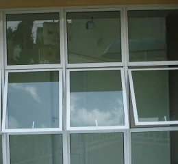 Janela Maxim-ar de Alumínio